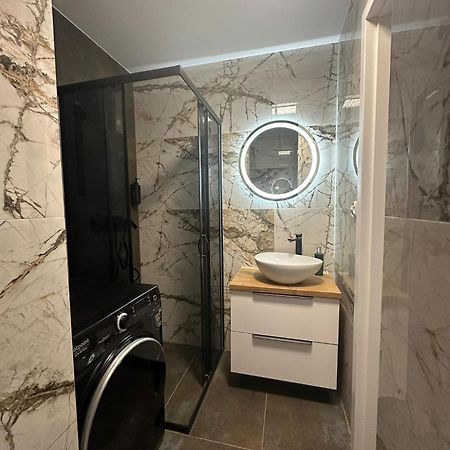 Luxury Apartaments Klimatyzacja 1 Радом Екстер'єр фото